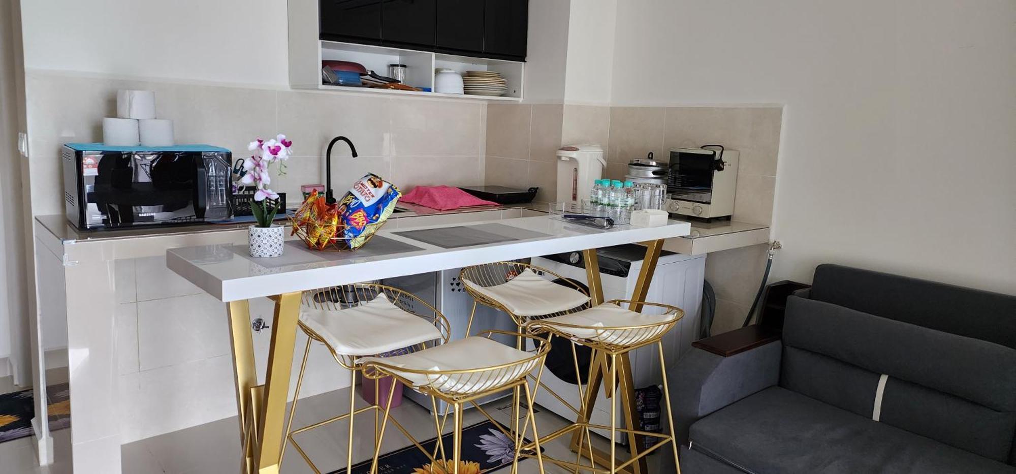 The Shore Ns Studio Suites Sea View 코타키나발루 외부 사진